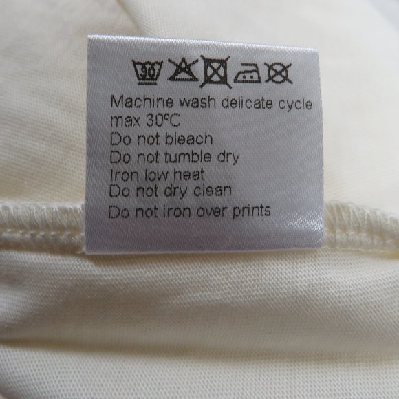 Cecilie Copenhagen Women's Size Small Organic Cotton Cream Logo Tee - Picture 8 of 10